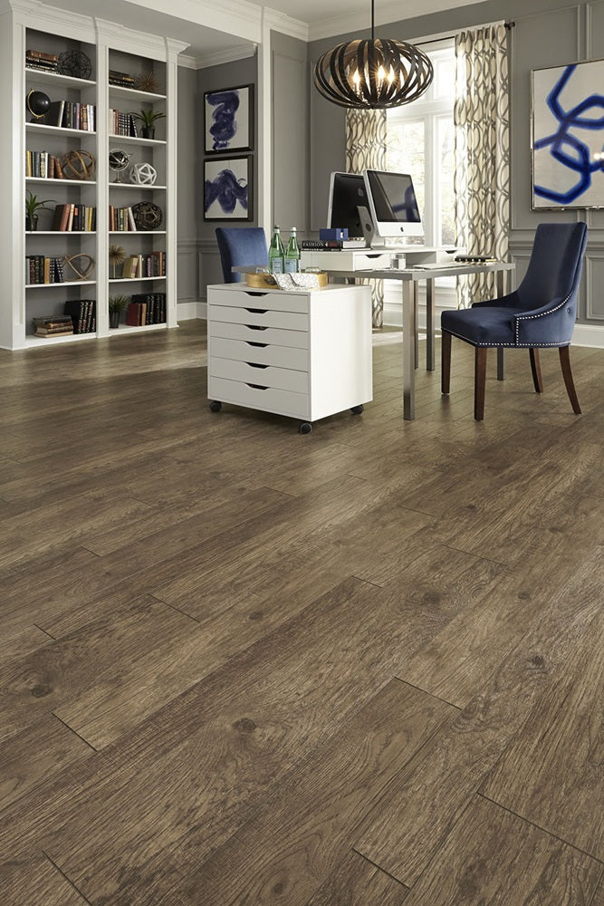 Mannington Adura Apex Hilltop 8" x 48" Acorn