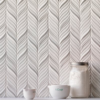 Soho Studio Baroque Petals 10.25" x 11.87" Blanco