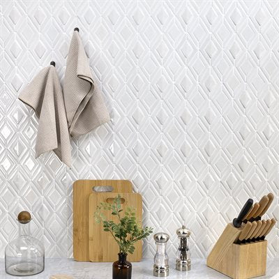 Soho Studio Baroque Ravello 5/8 11.12" x 15.37" Blanco