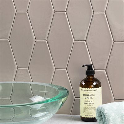 Soho Studio Rumba Diamond 4" x 8" Pearl