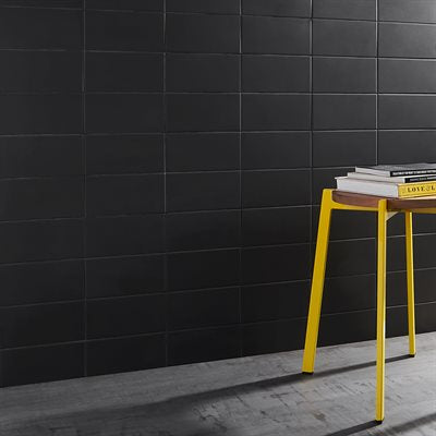 Soho Studio Stacy Garcia Maddox 4" x 8" Black