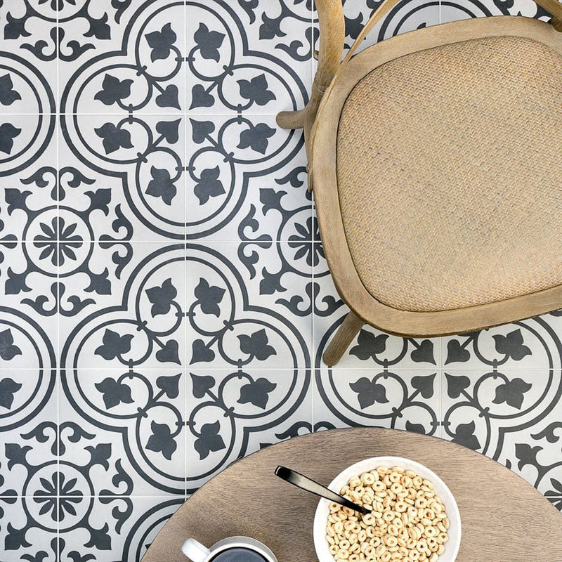 Soho Studio Havana 8.75" x 8.75" Silver Ornate