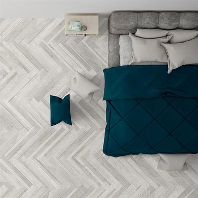 Soho Studio Barnard 4" x 24" White