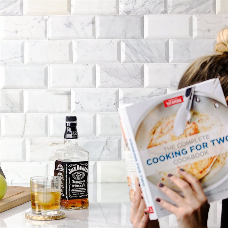 Soho Studio Calacatta 3" x 6" Calacatta